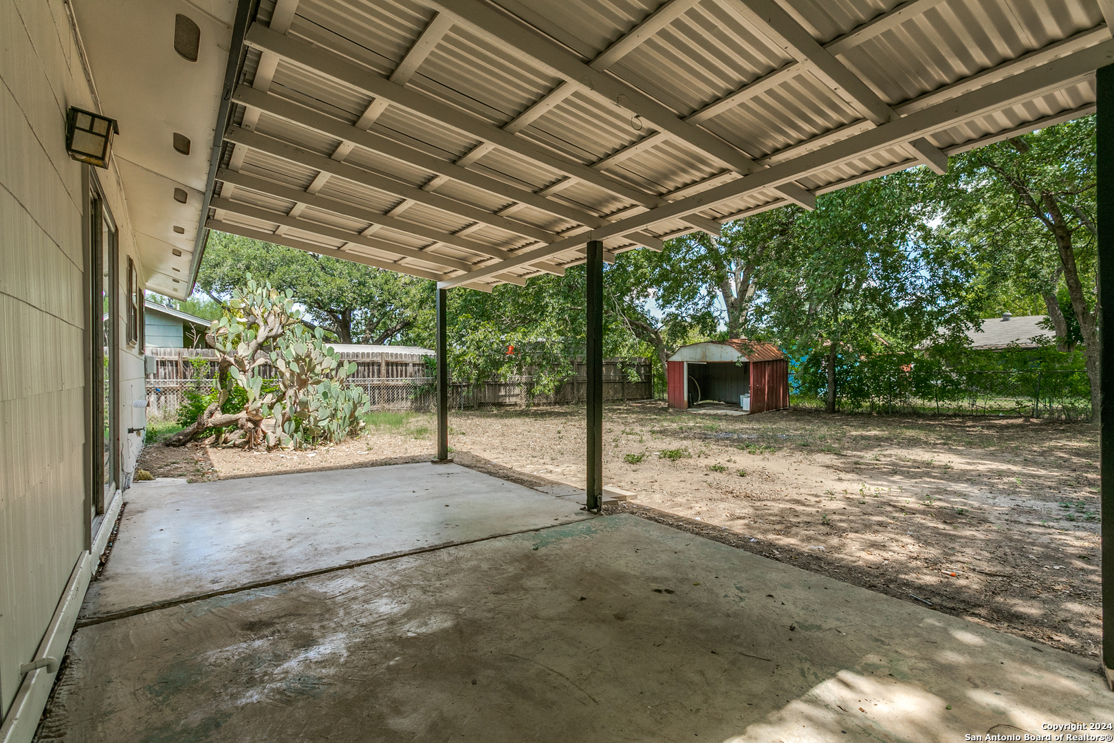 220 JUDITH ANN DR