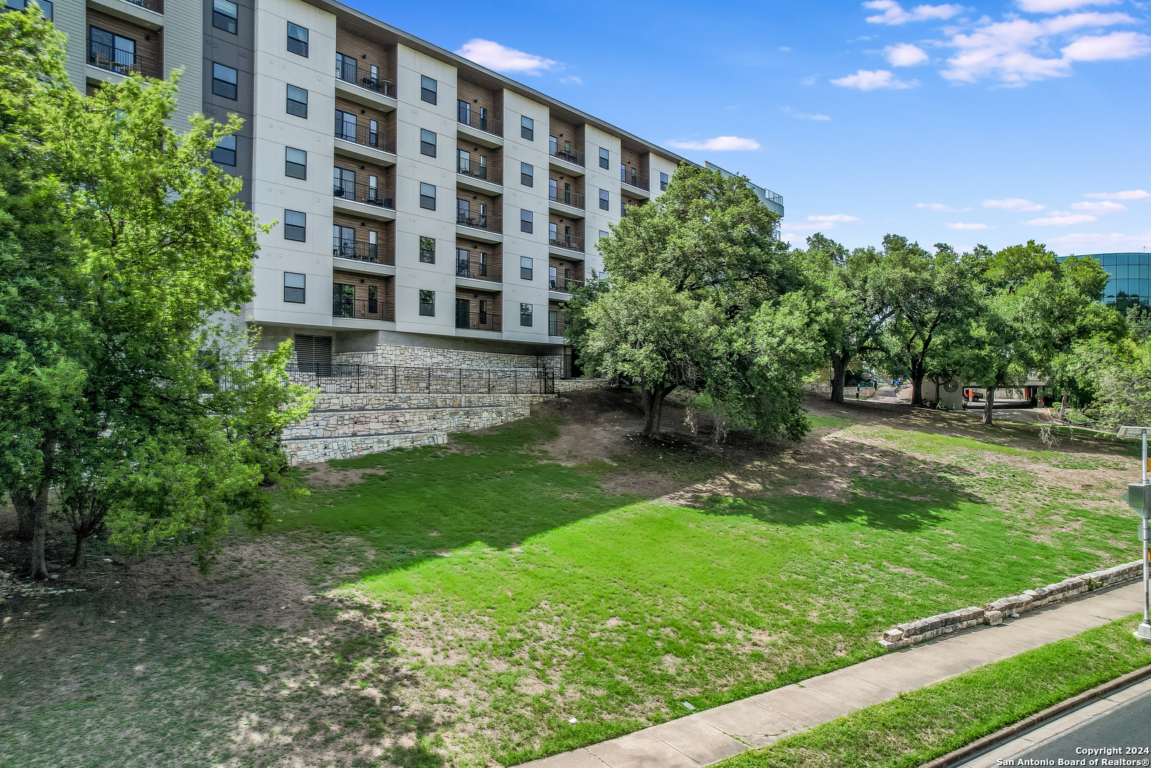 2500 Longview St. Unit: 307