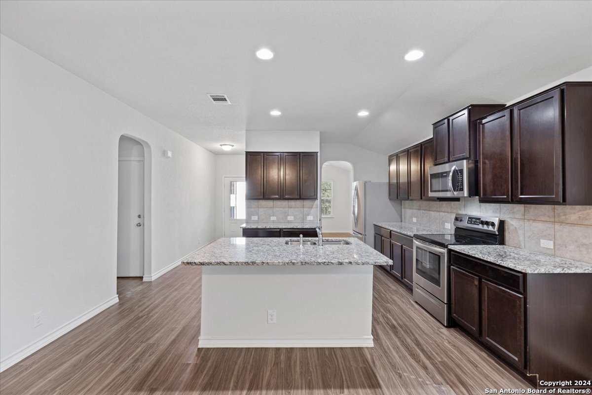 224 Grand Rapids