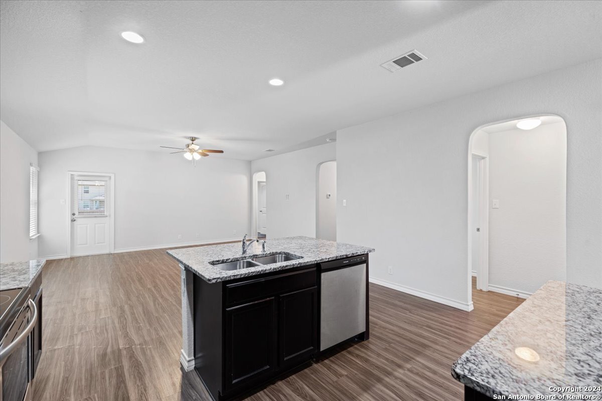 224 Grand Rapids