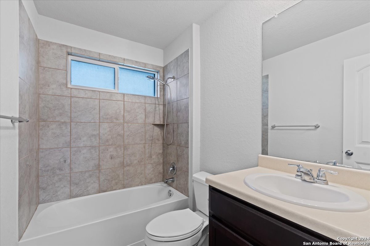 224 Grand Rapids