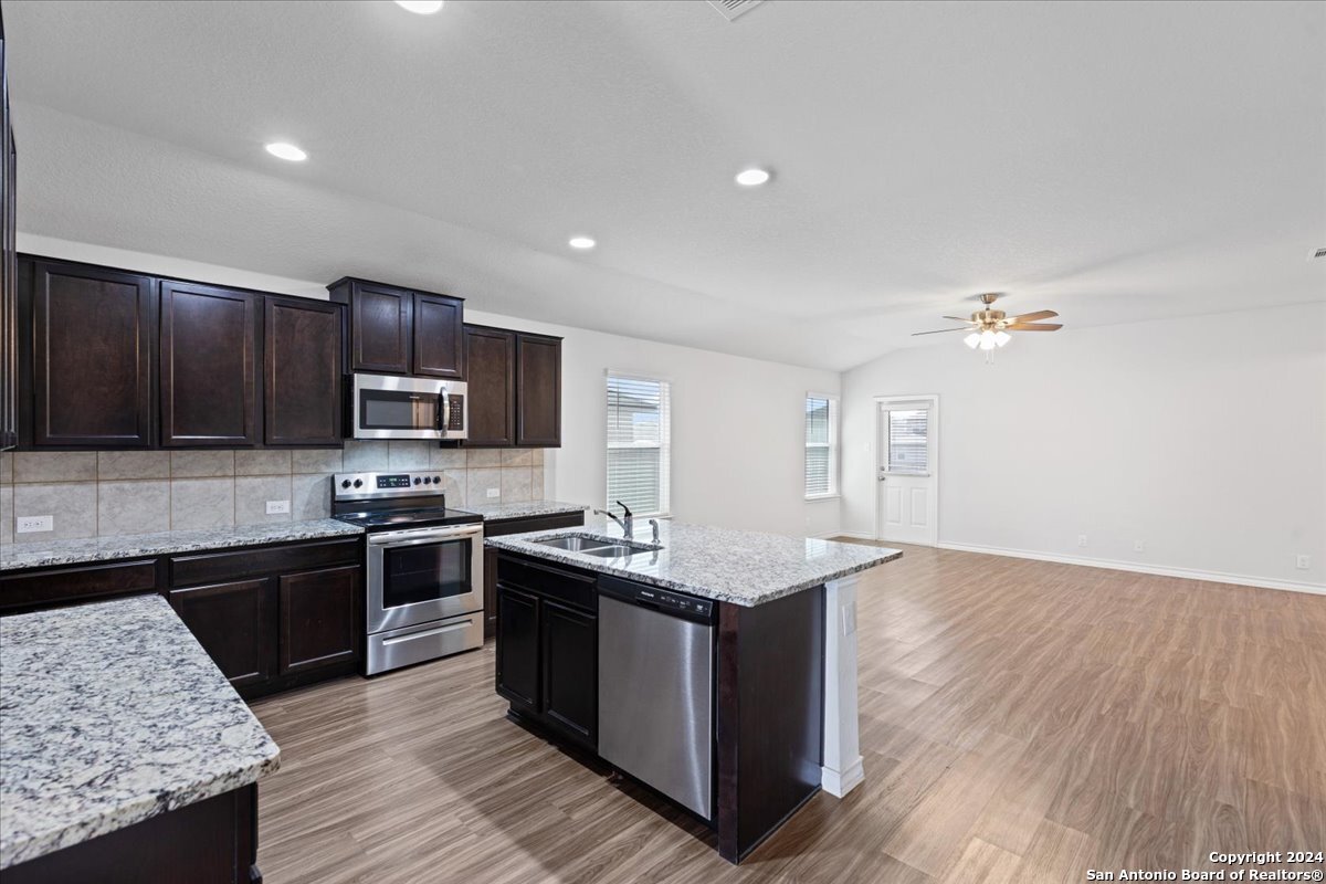 224 Grand Rapids