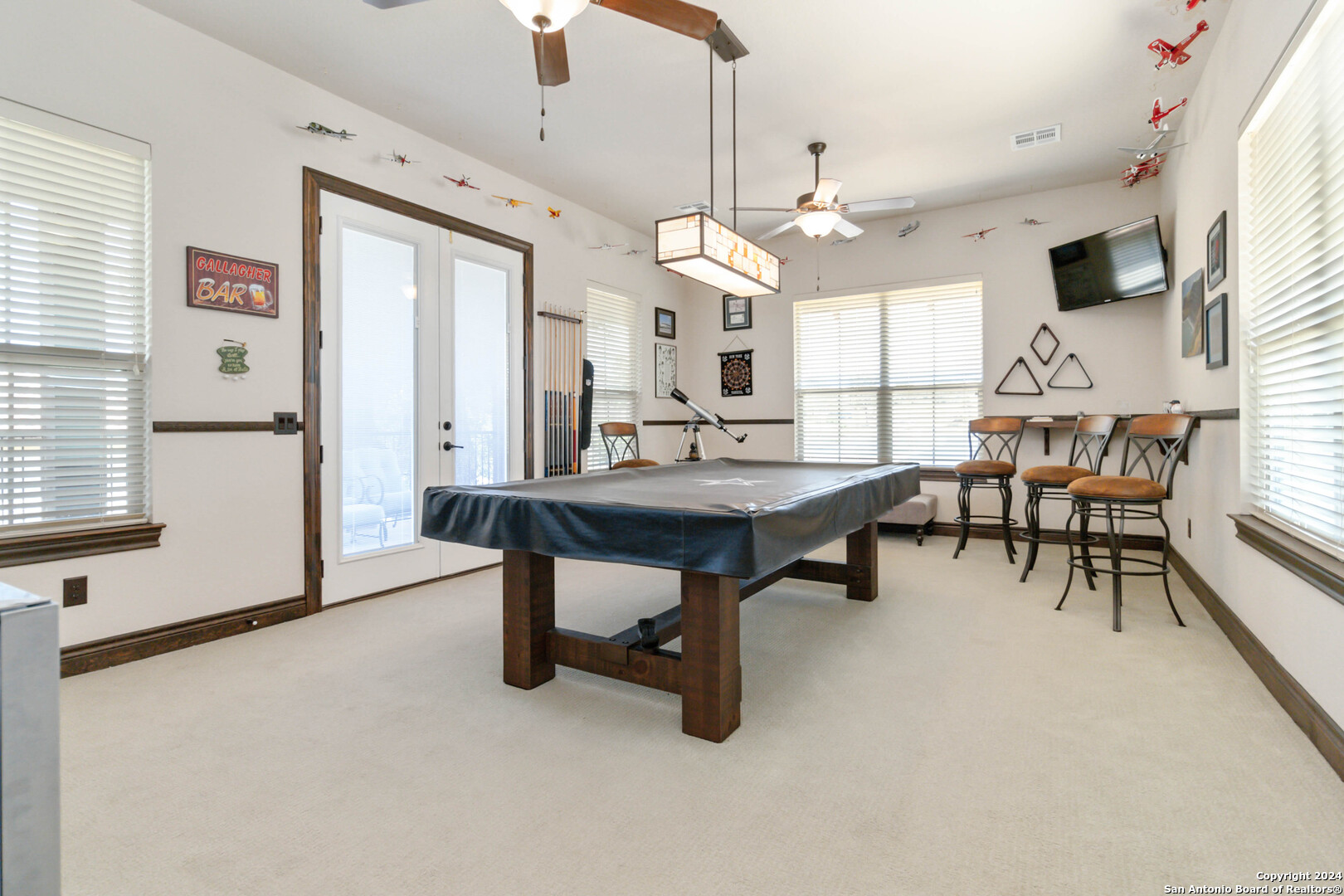 2204 SIERRA MADRE