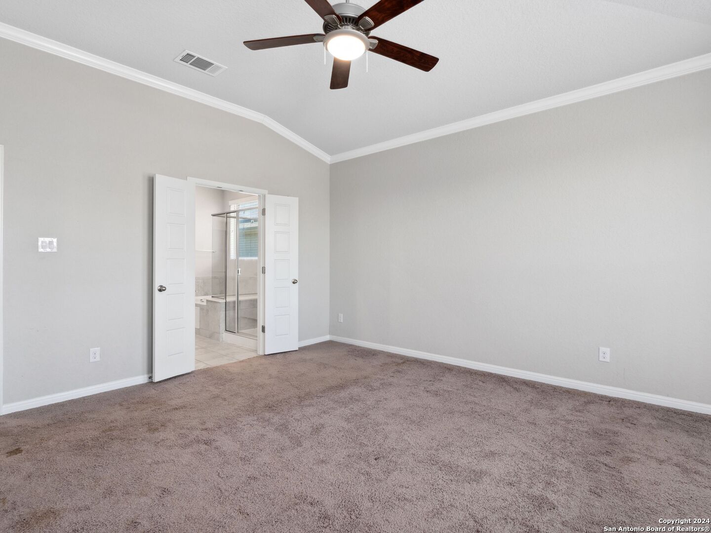 2307 OLIVE WAY
