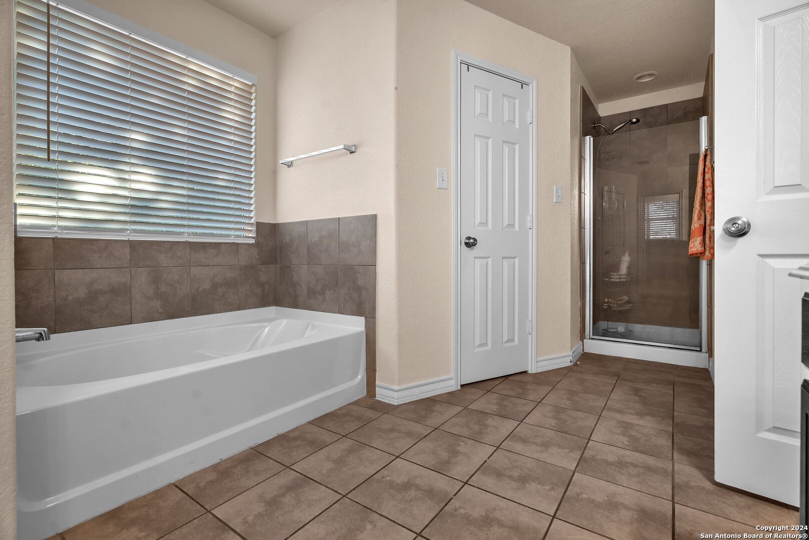 5222 SAVANNAH WAY