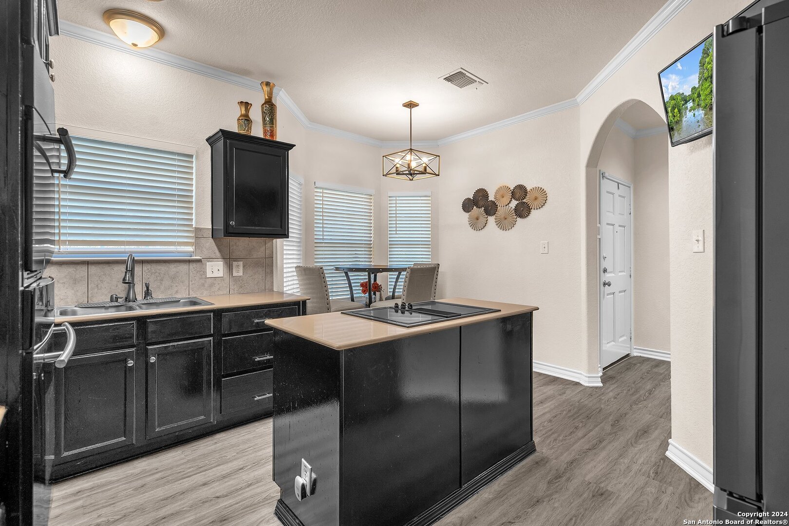 5222 SAVANNAH WAY