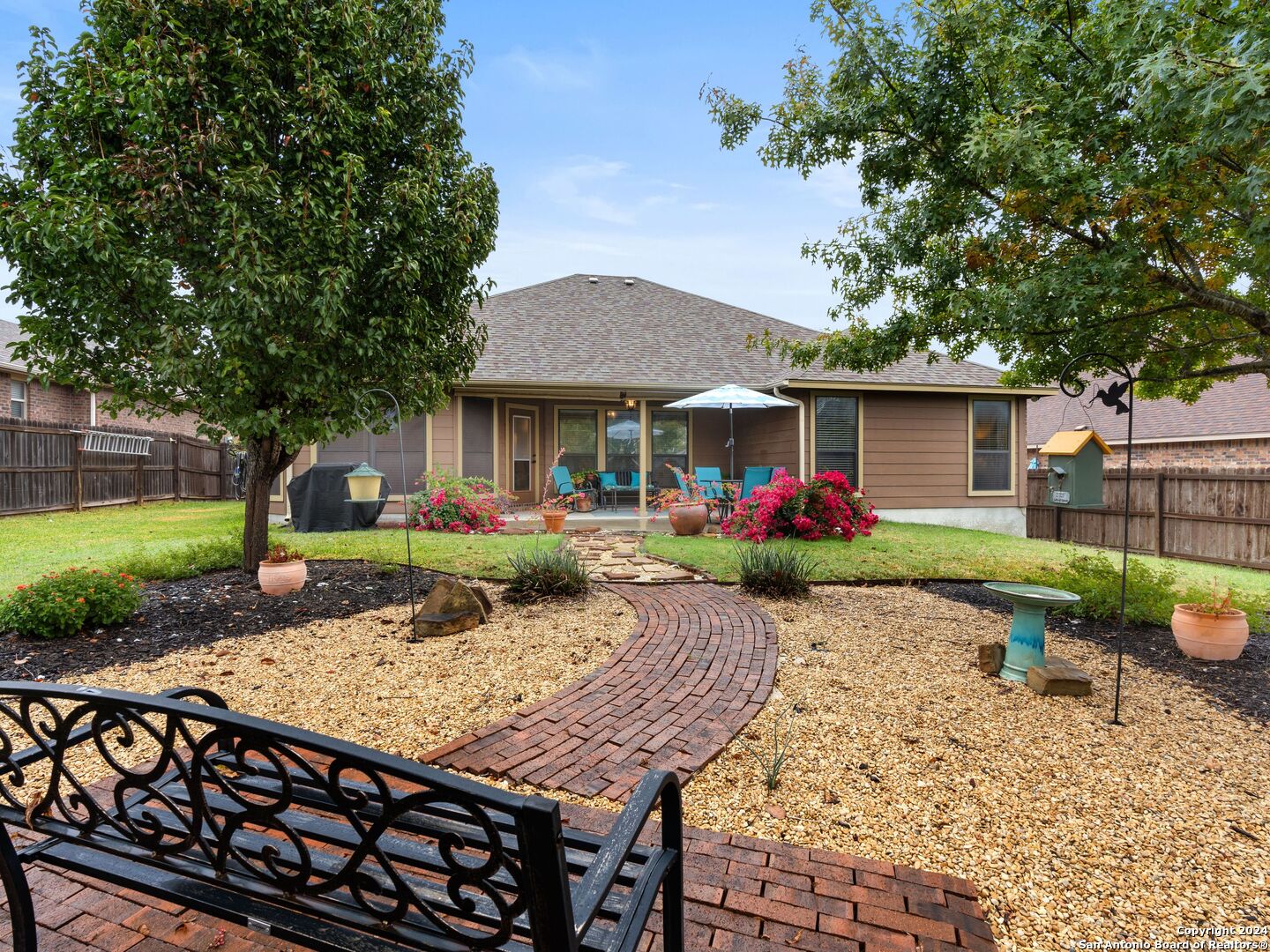 2254 SUNGATE DR