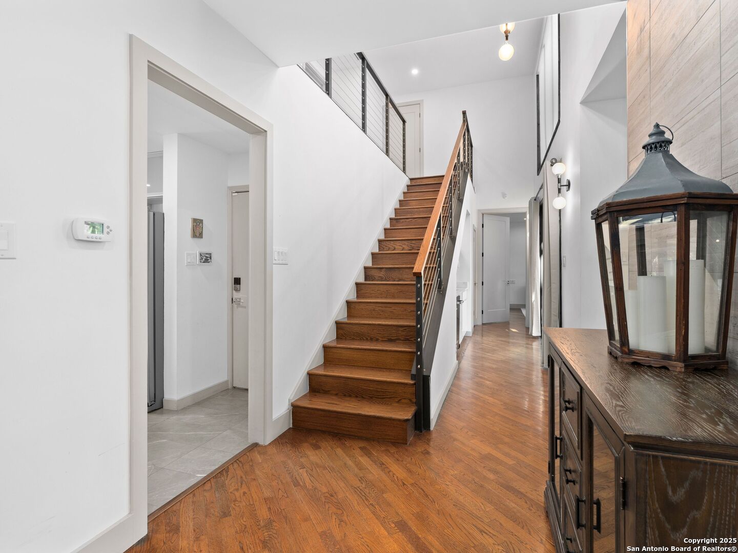 10 COURT CIR