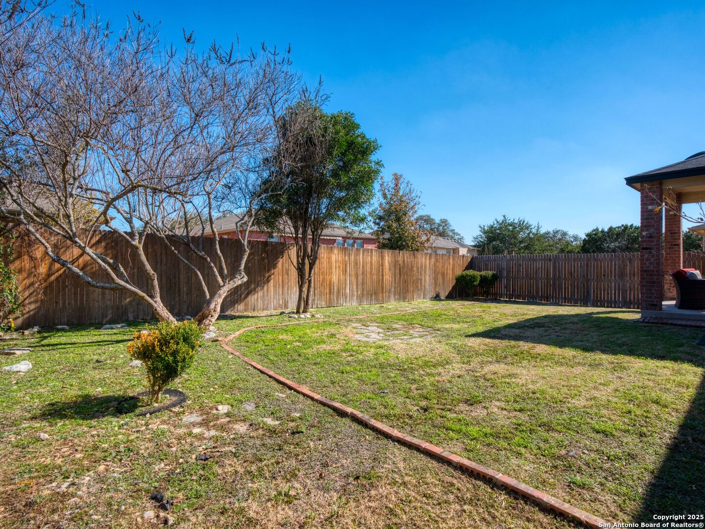 20934 Foothill Pine