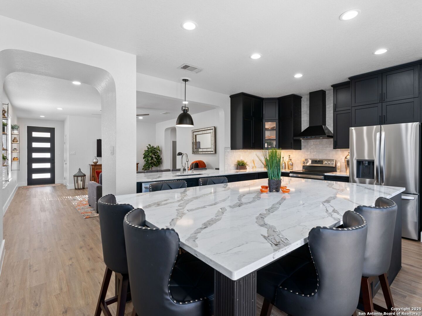 20934 Foothill Pine