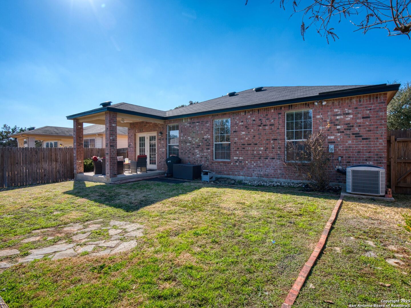 20934 Foothill Pine