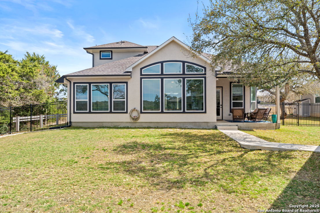 1411 Meyer Pkwy