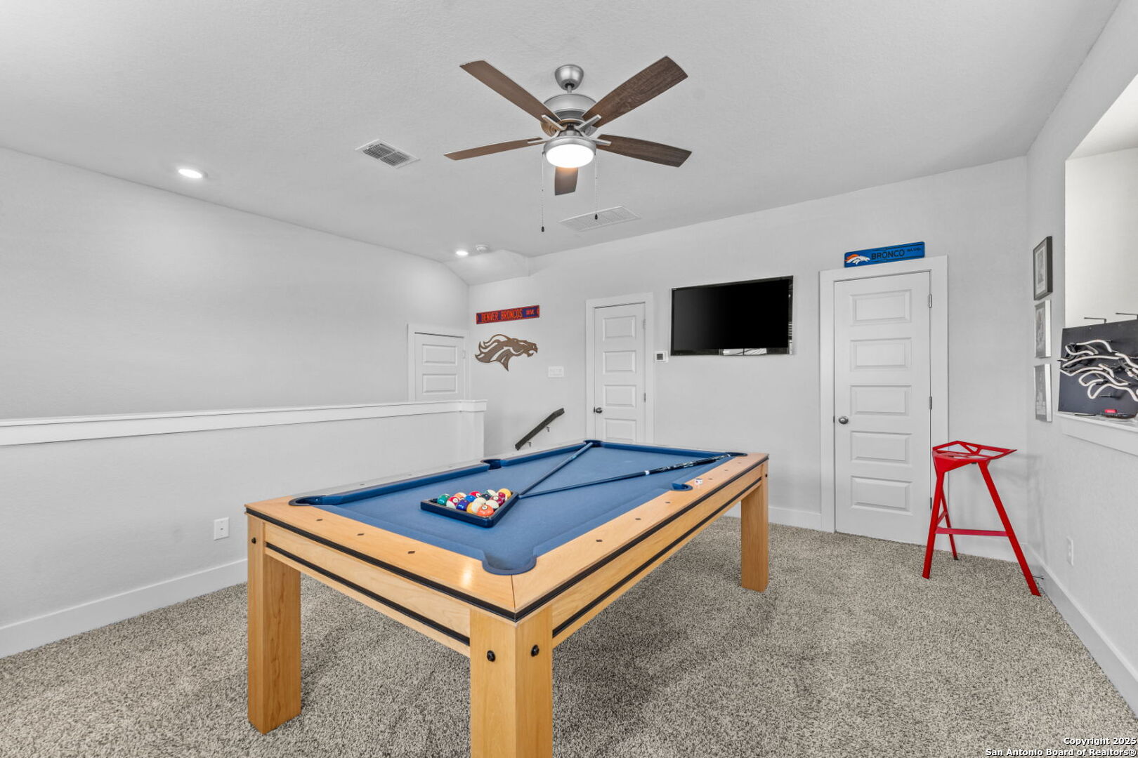 1411 Meyer Pkwy