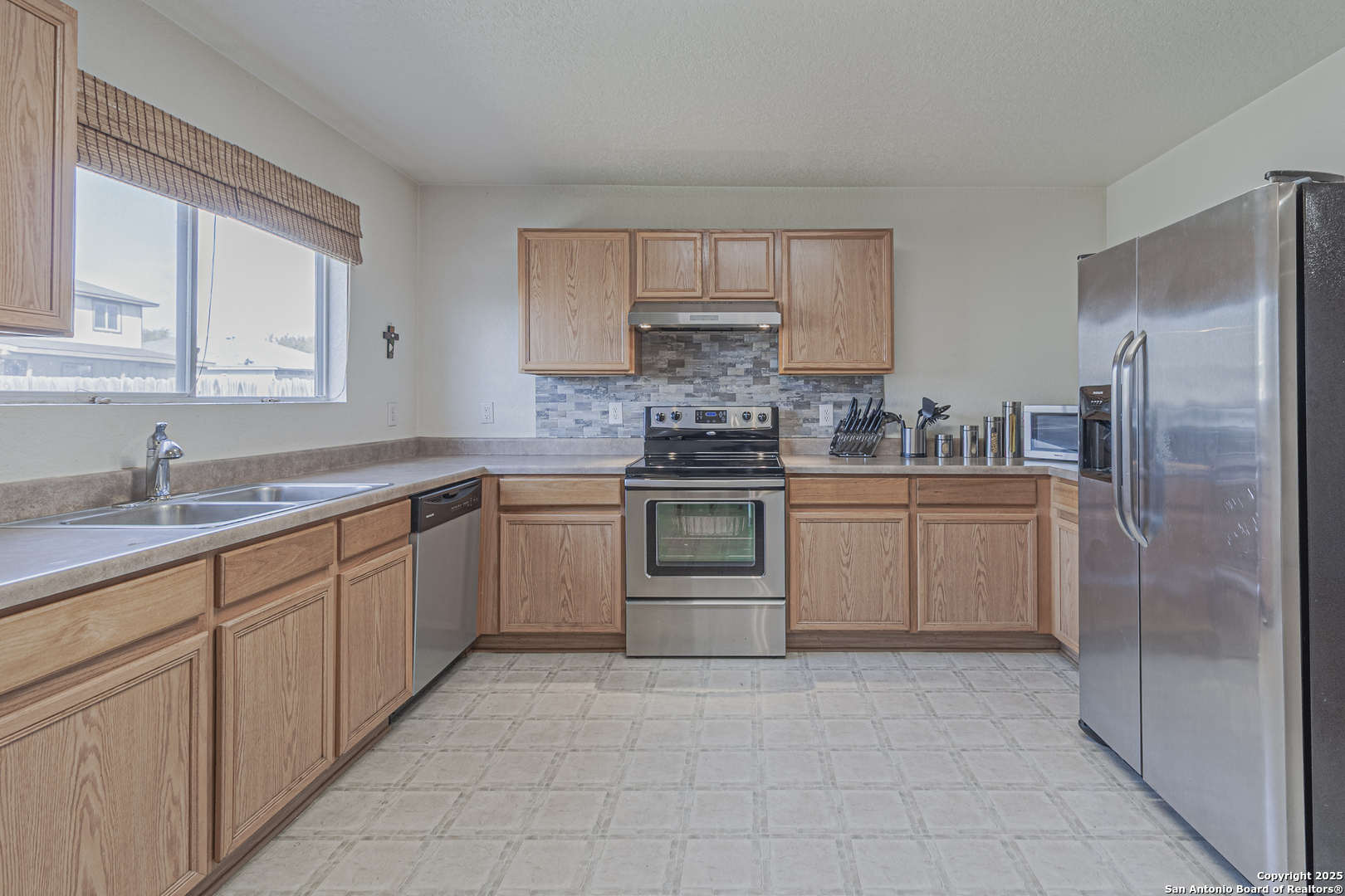 4907 HEATHER PASS
