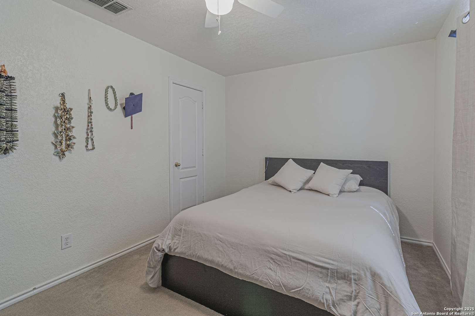 4907 HEATHER PASS