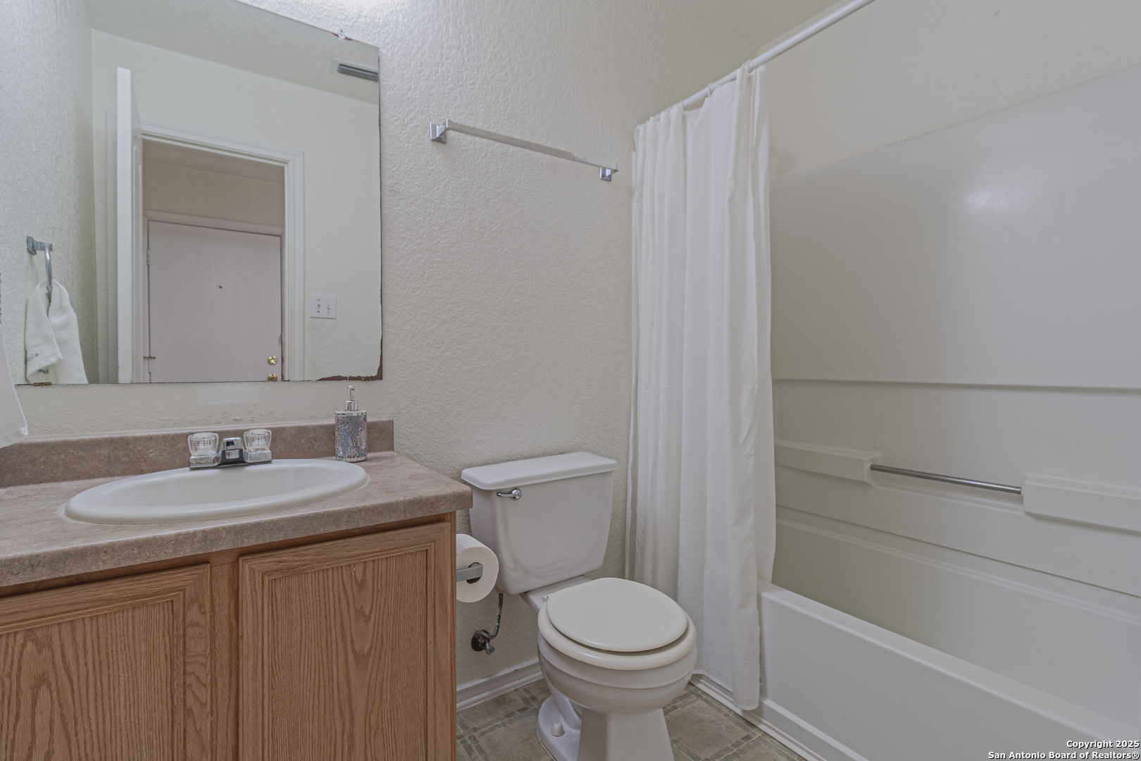 4907 HEATHER PASS