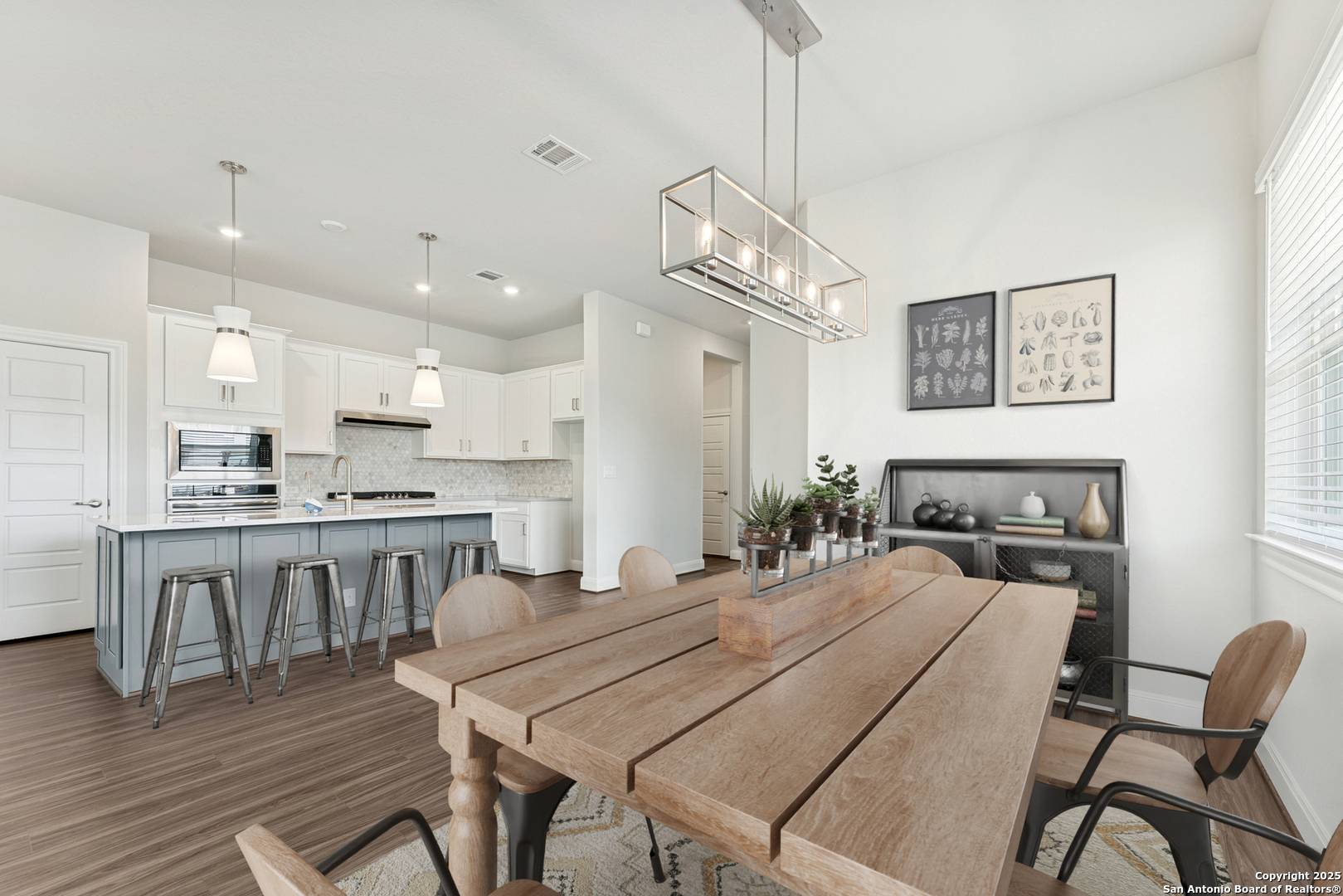 8219 Wellstone