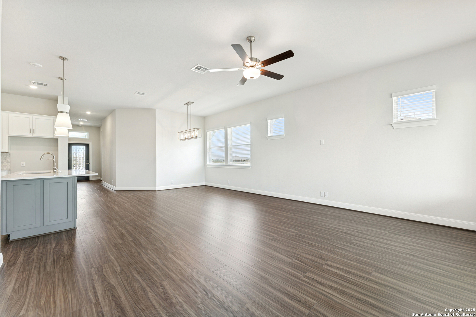 8219 Wellstone