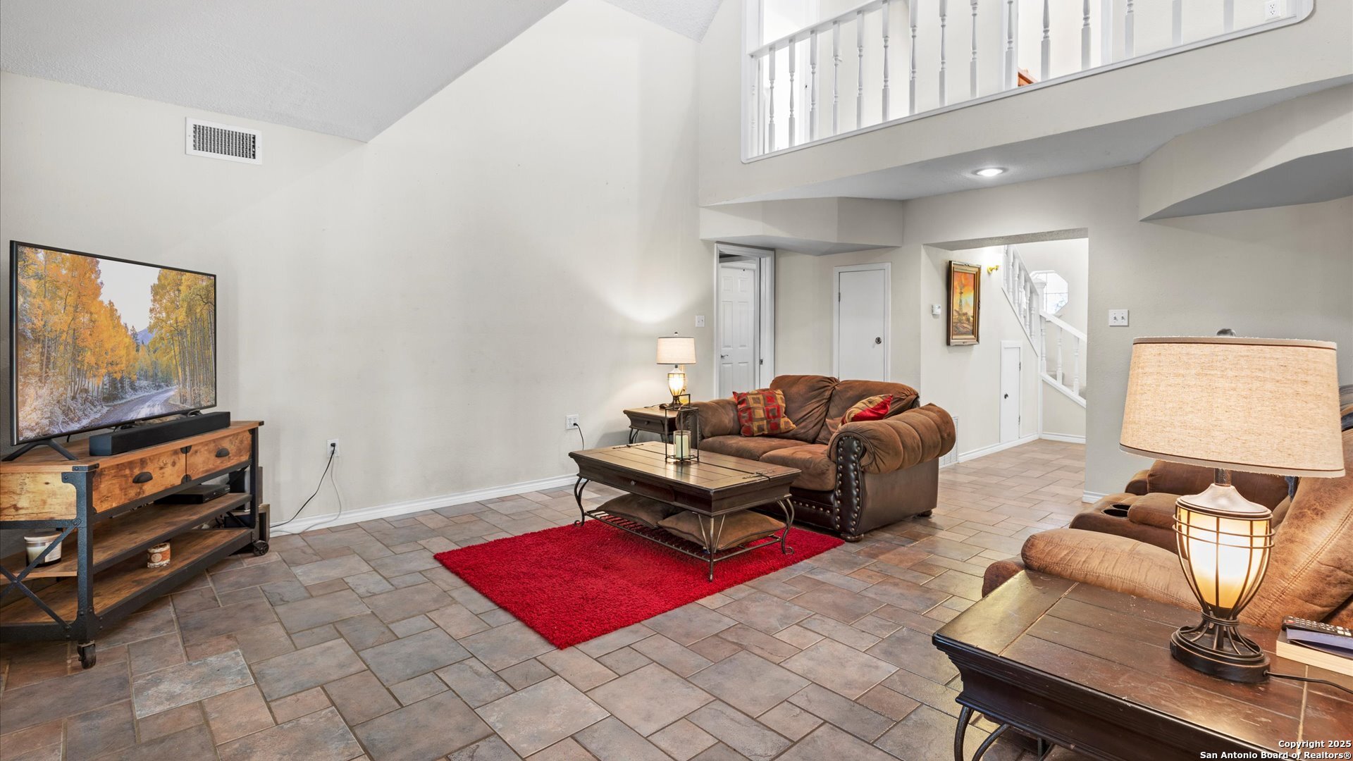 689 Abels Way