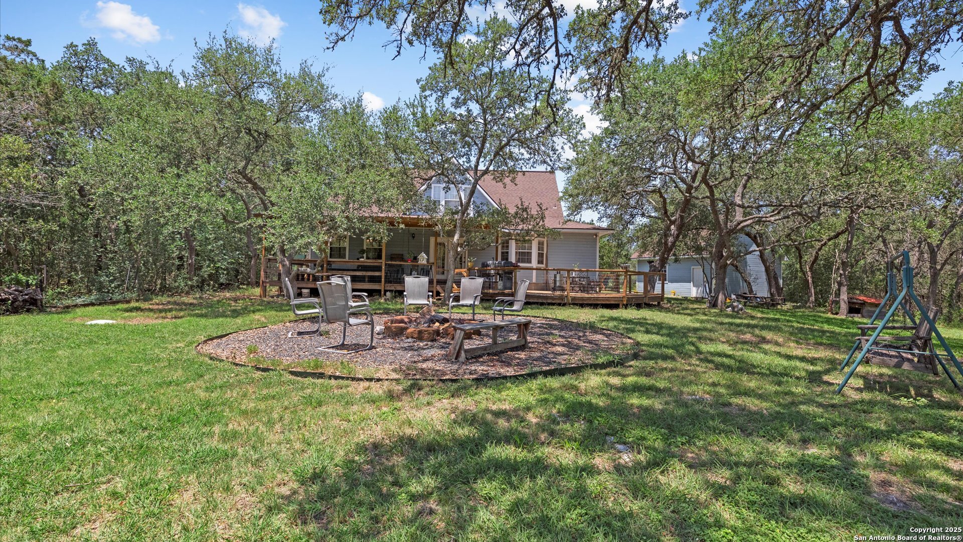 689 Abels Way