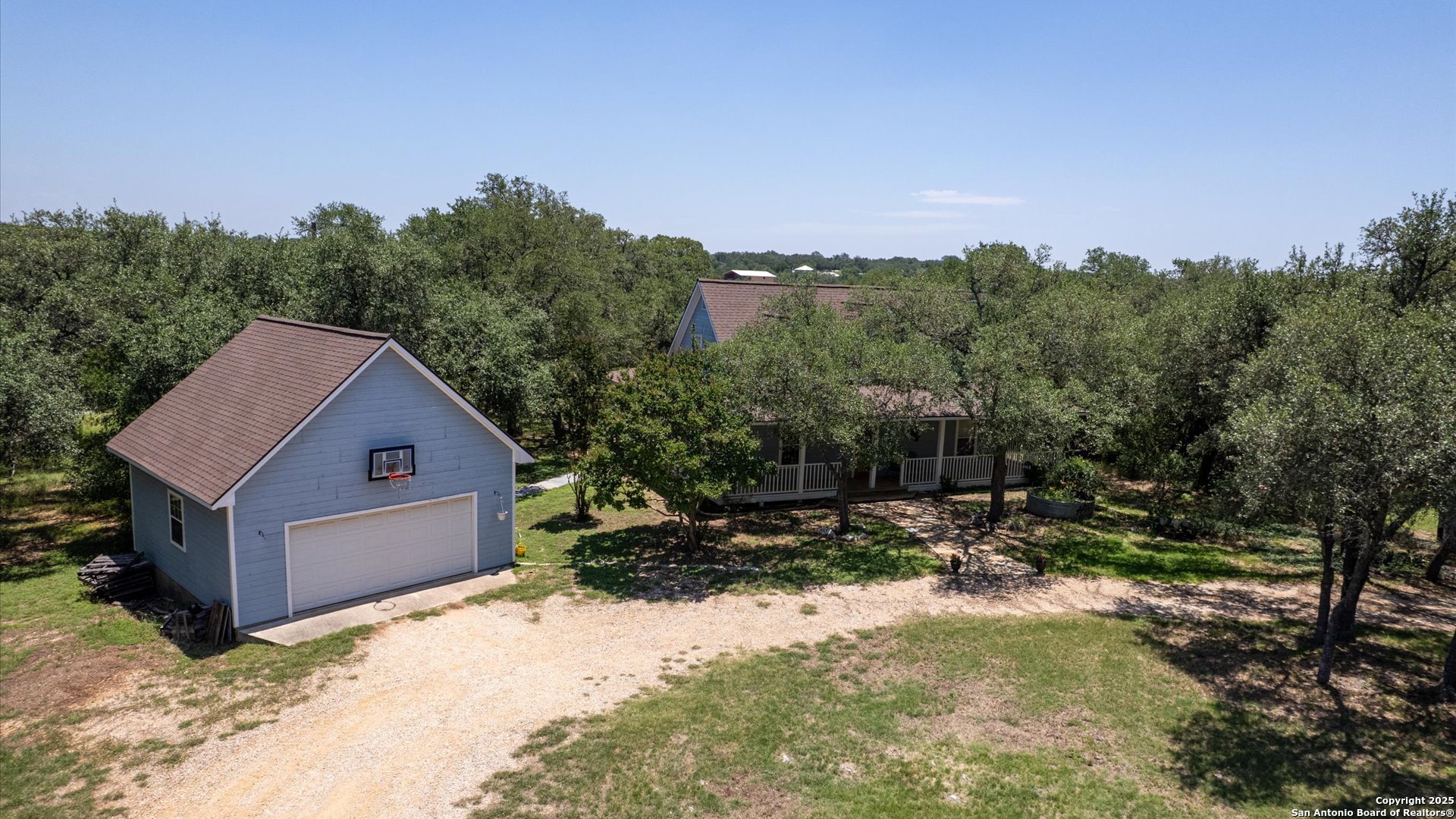 689 Abels Way
