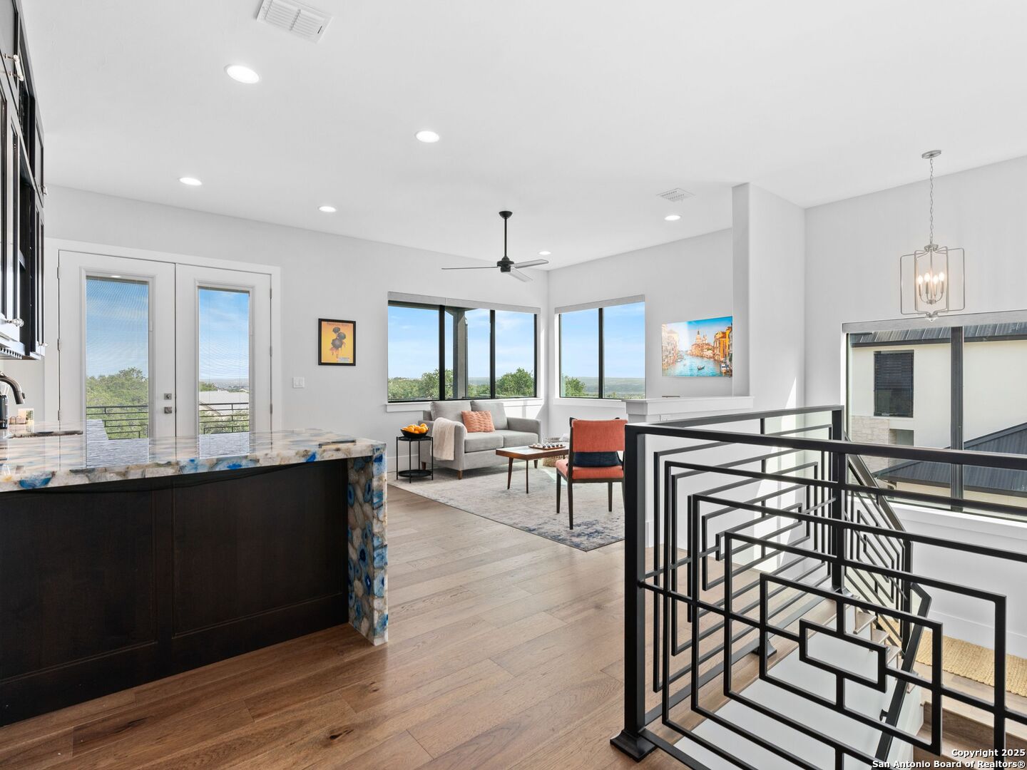 207 River Bend