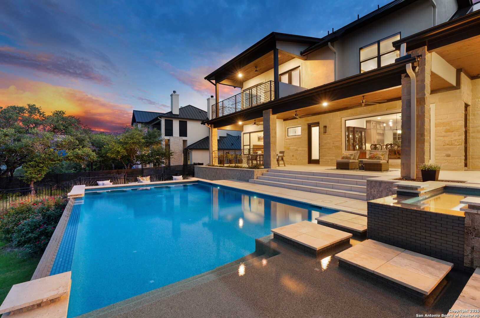 207 River Bend