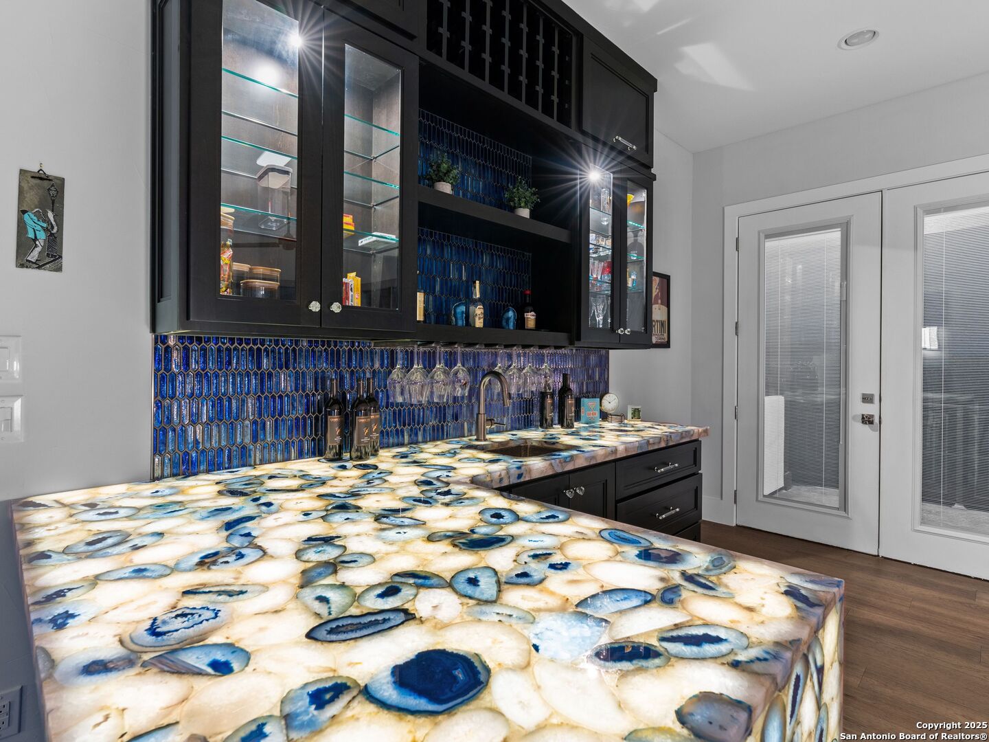 207 River Bend