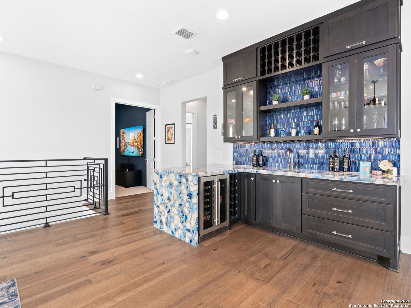 207 River Bend