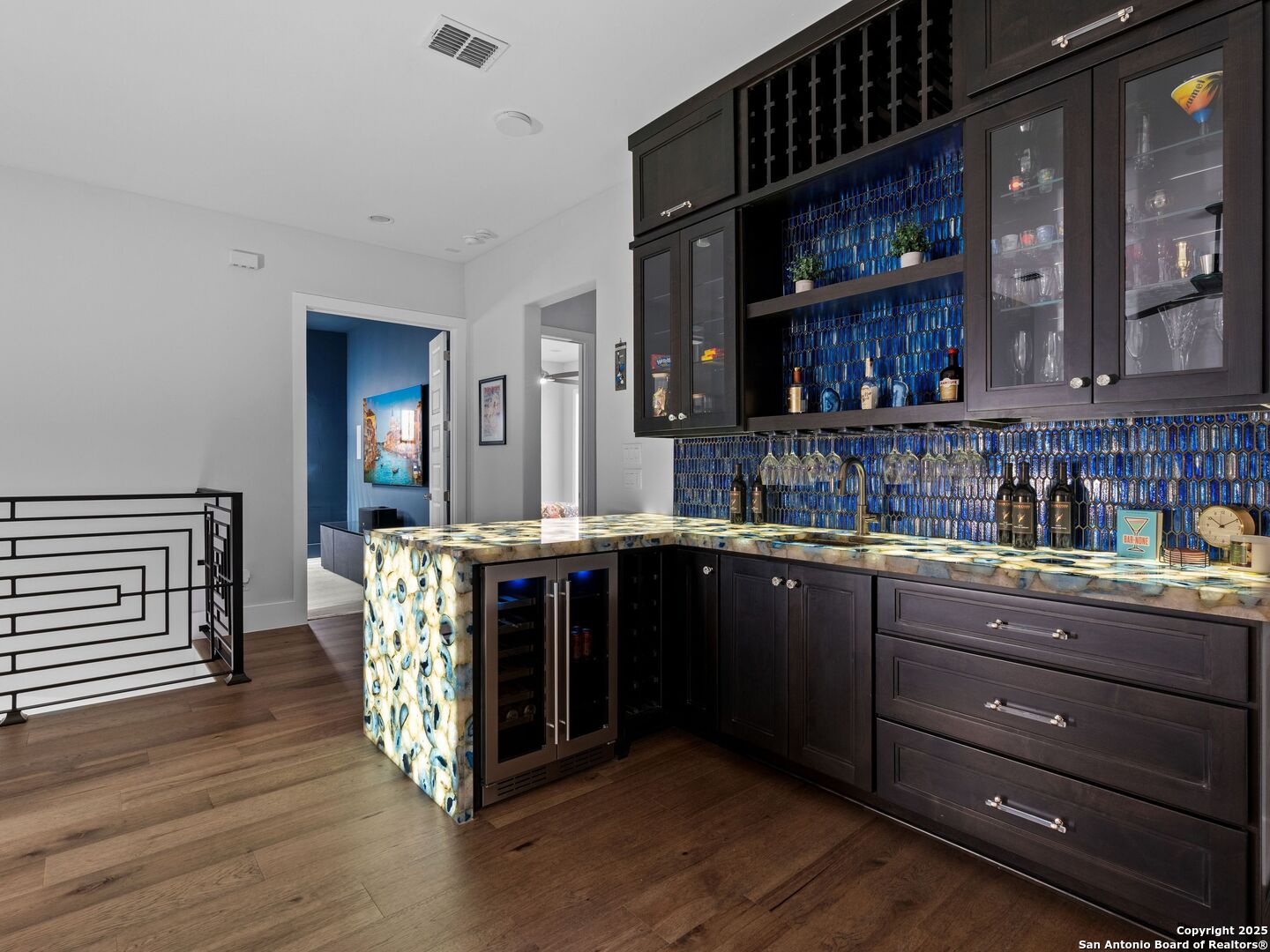 207 River Bend