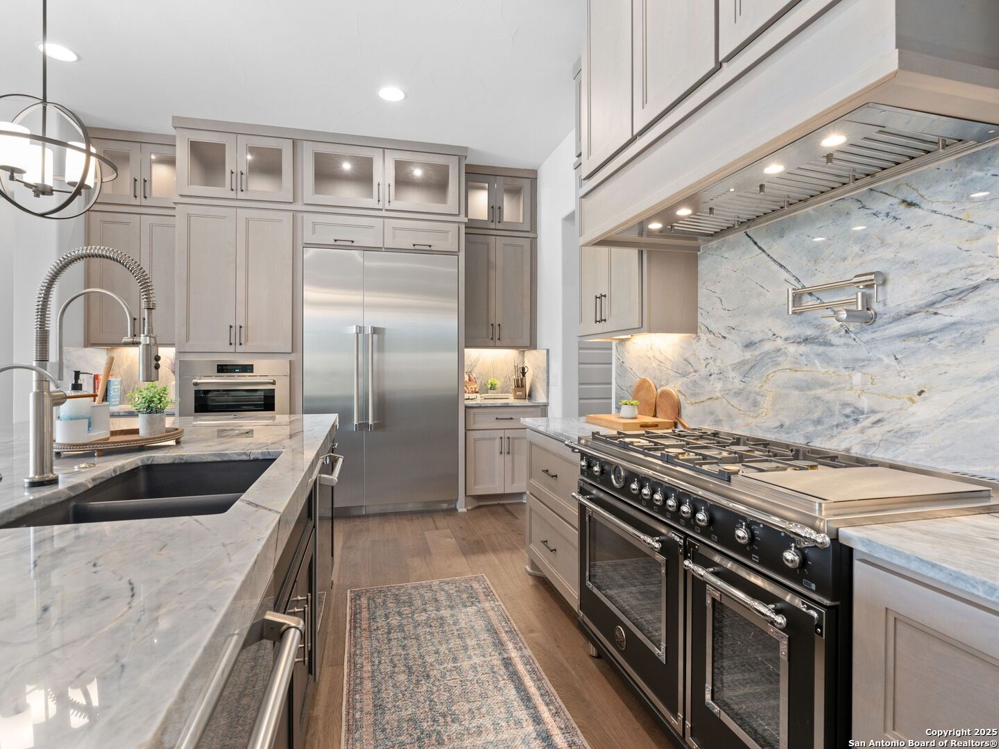 207 River Bend