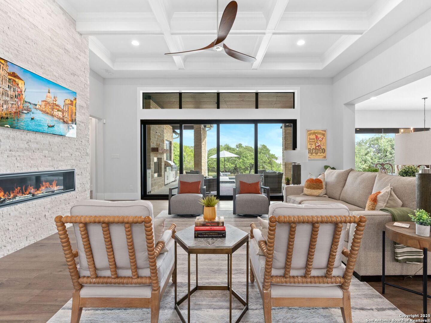 207 River Bend