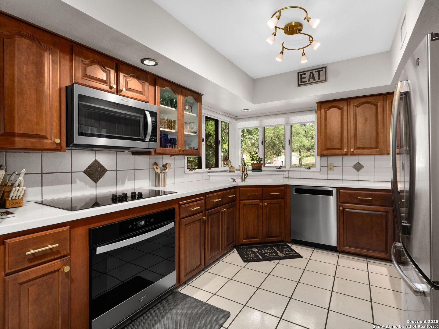 102 Alta Vista Dr