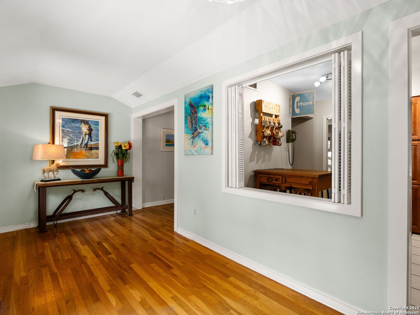 102 Alta Vista Dr