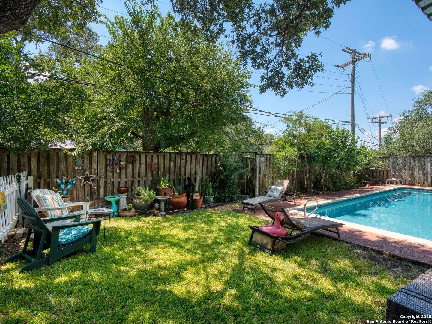 102 Alta Vista Dr