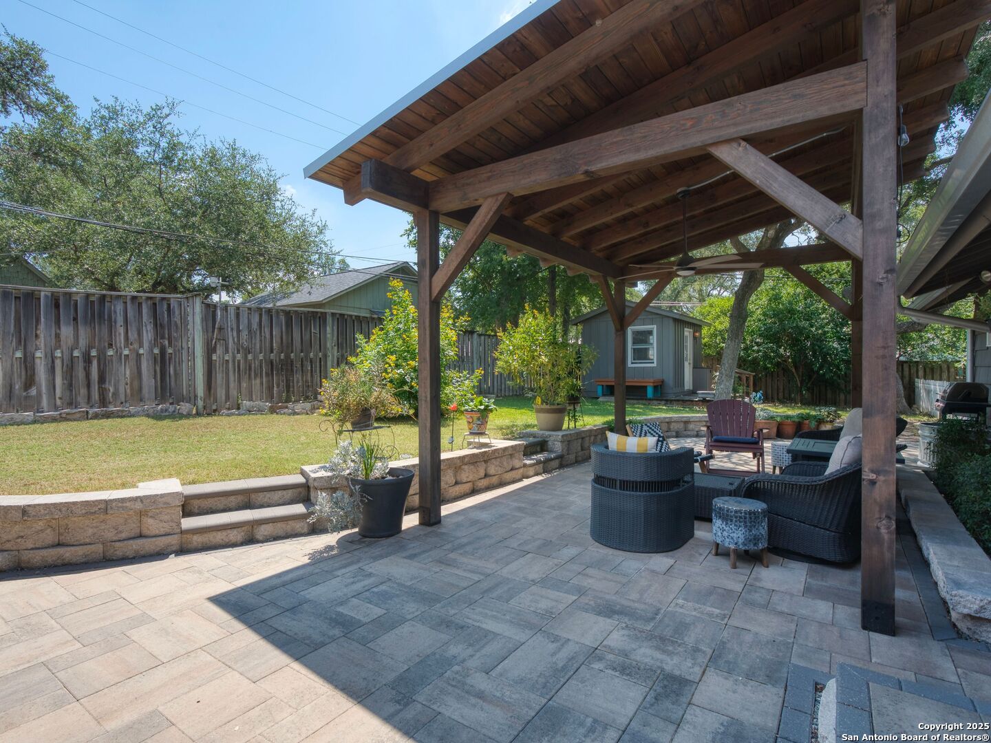 102 Alta Vista Dr