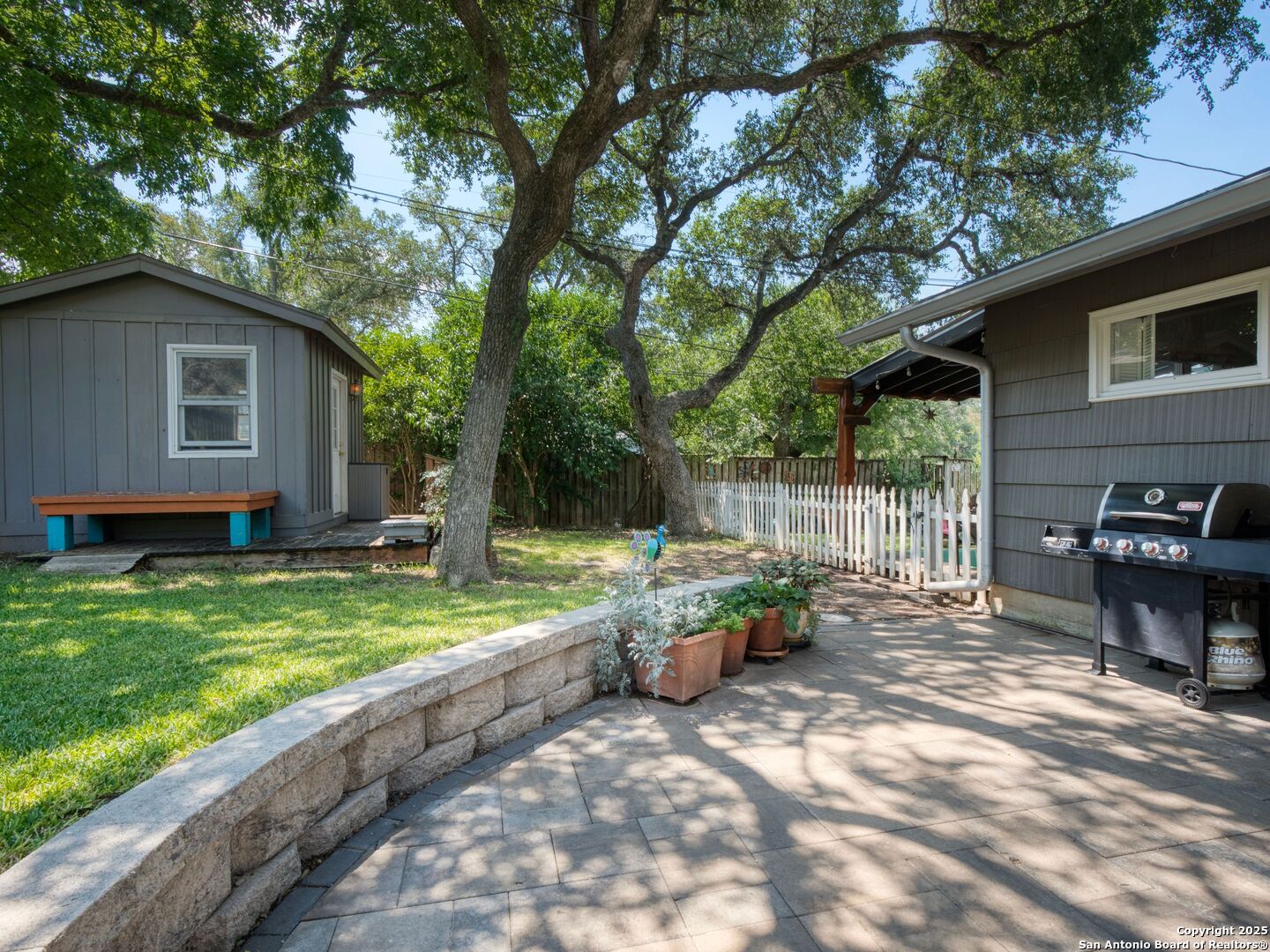 102 Alta Vista Dr