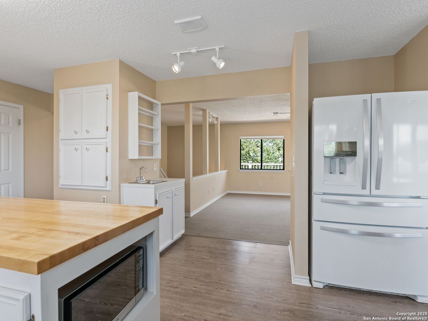 200 Cedar Park