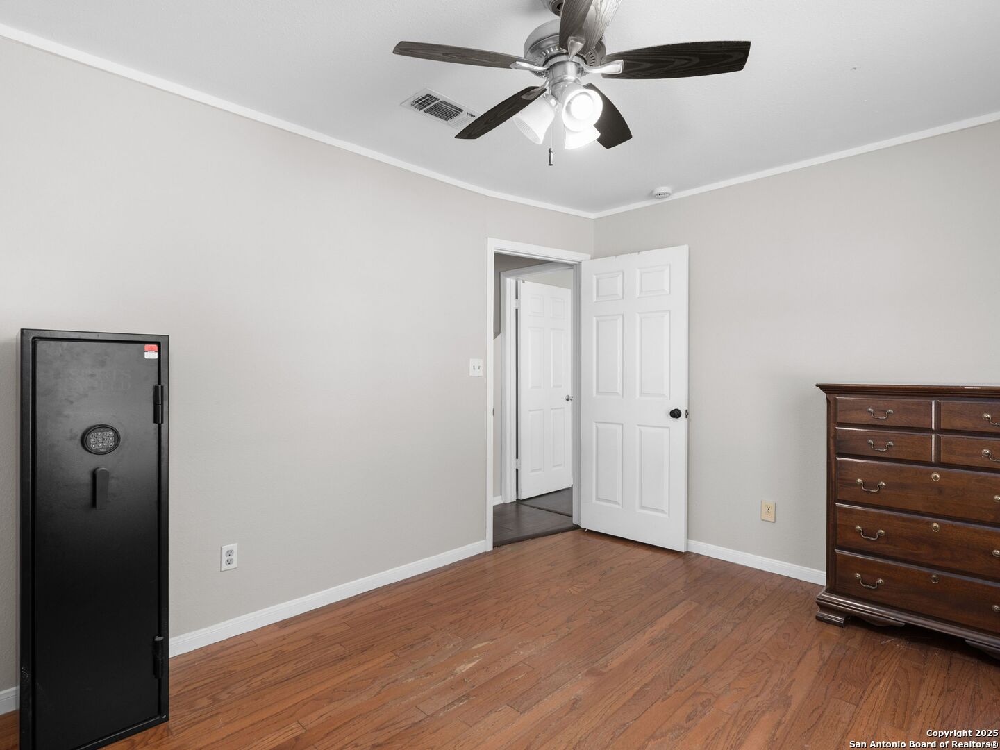 1364 Cedar Elm St