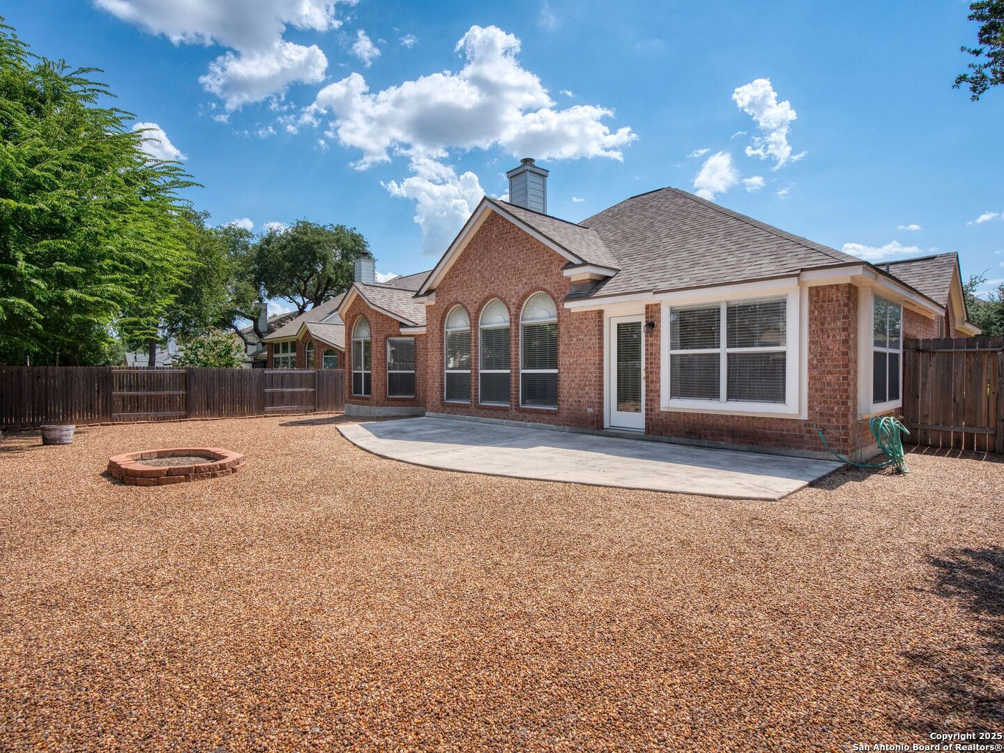 3921 Arroyo Sierra