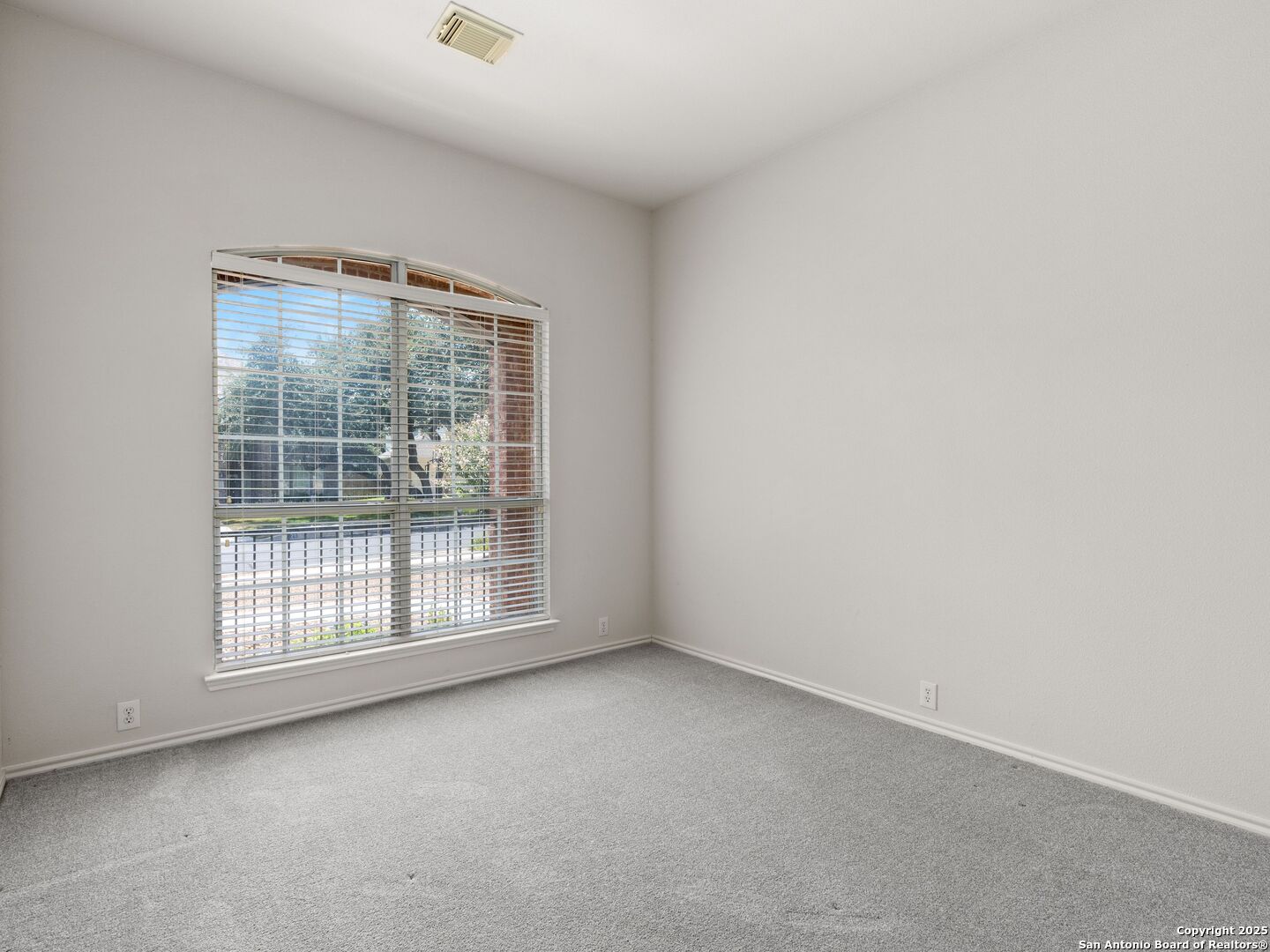 3921 Arroyo Sierra