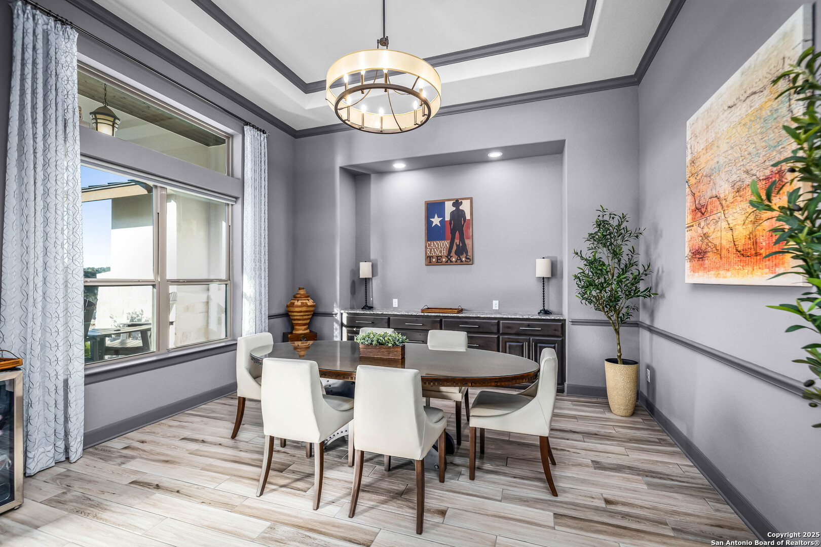 2330 Occidente