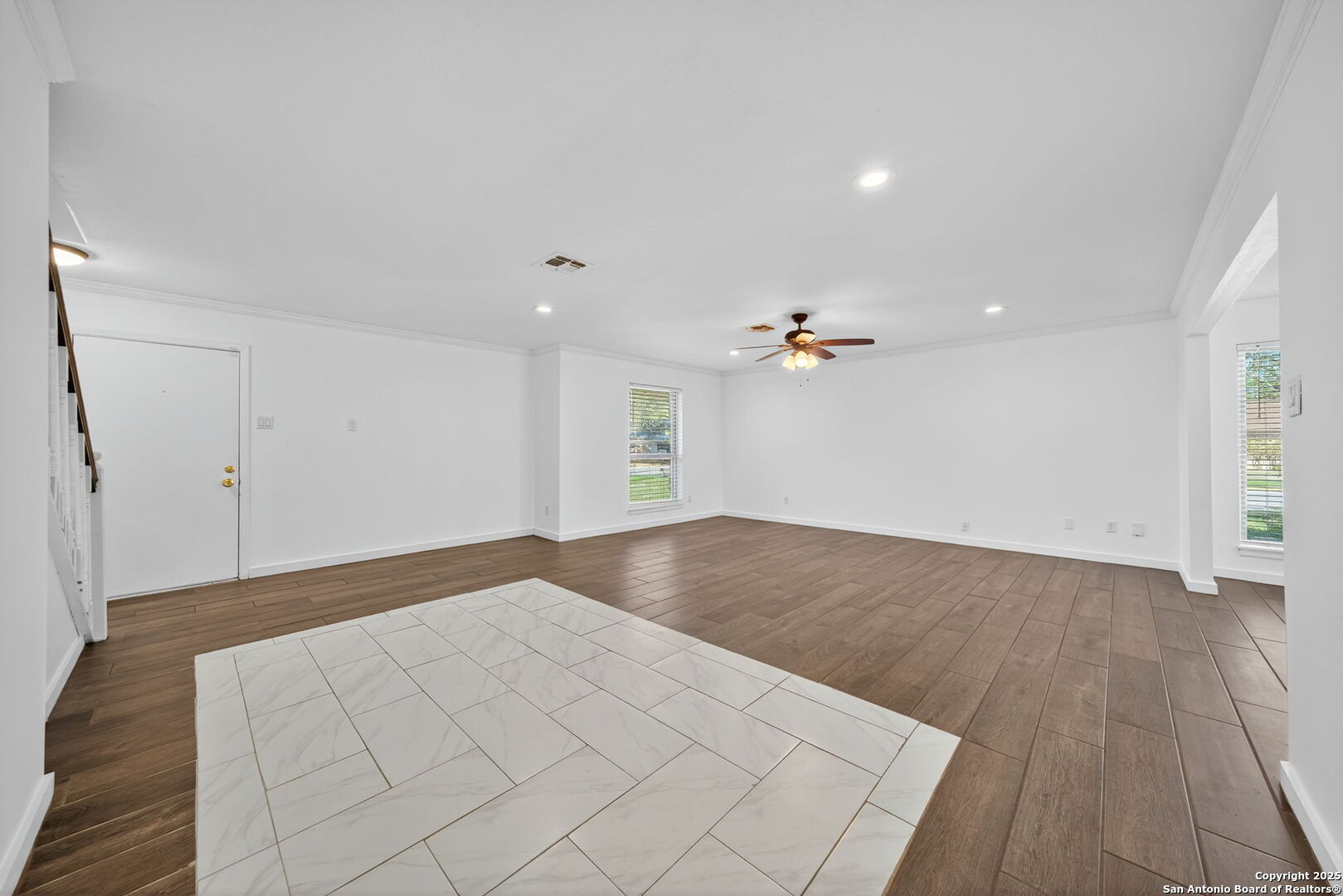 405 W Tanglewood