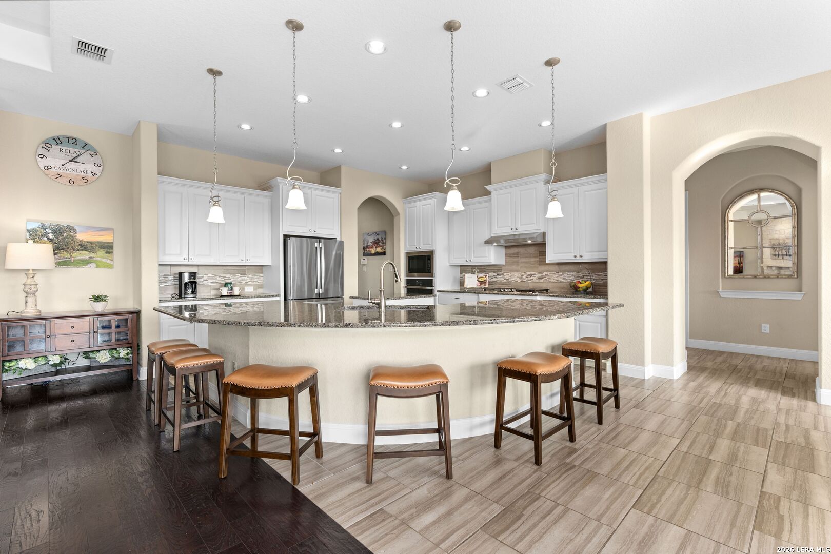 1651 Lake Ridge Blvd