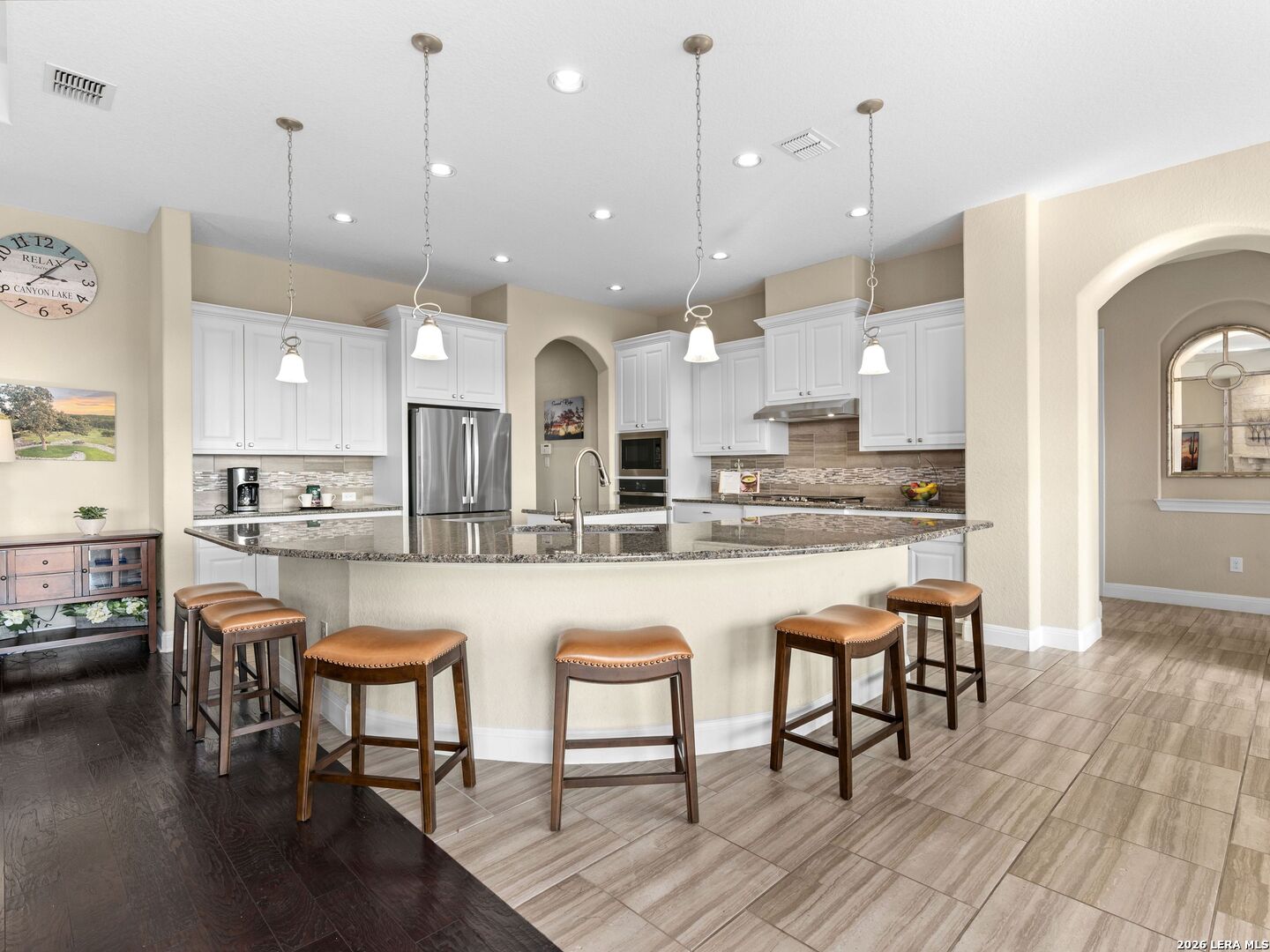 1651 Lake Ridge Blvd