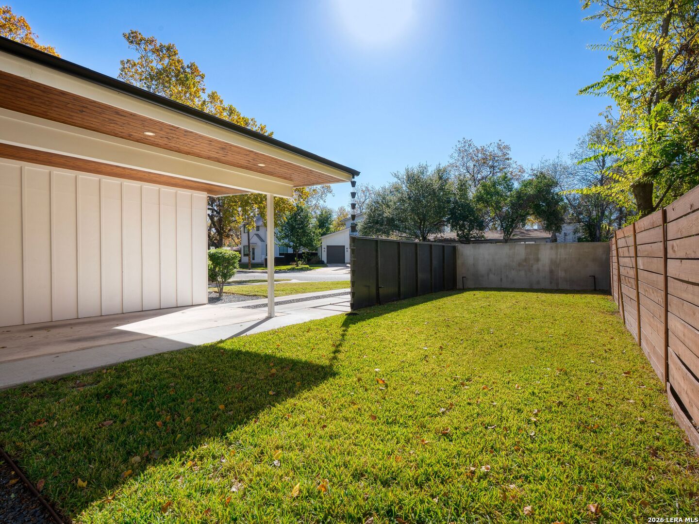 512 Sacramento Dr, Unit A