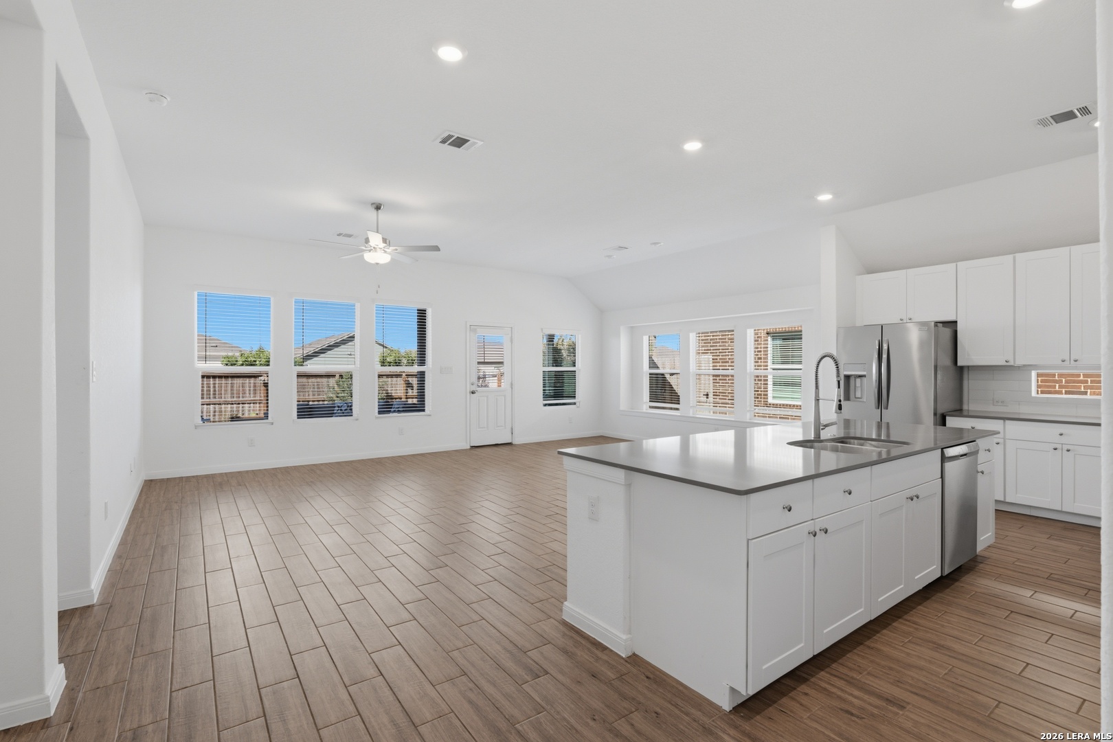 5922 CORSICANA WAY