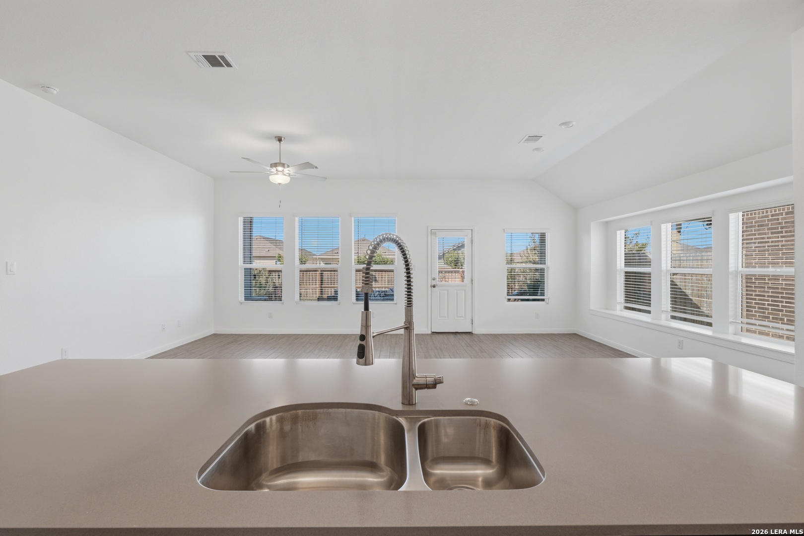 5922 CORSICANA WAY