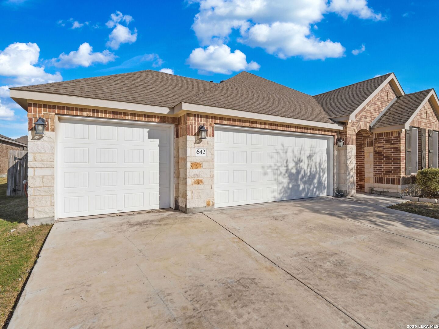 642 Rusty Gate Way