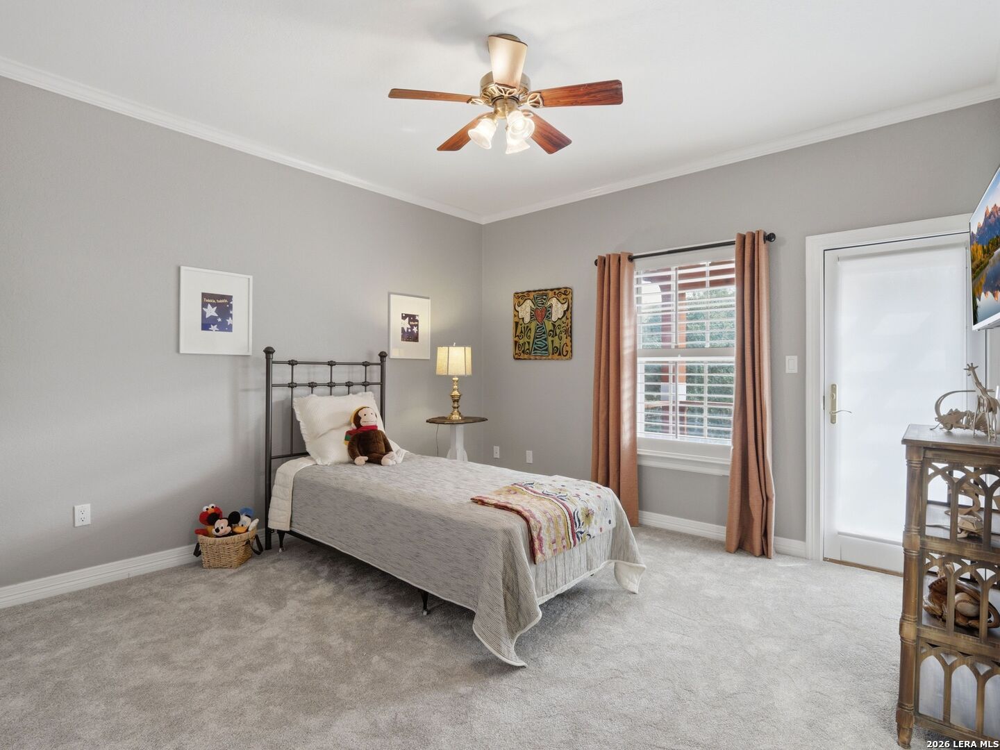 26240 Smithson Valley Rd